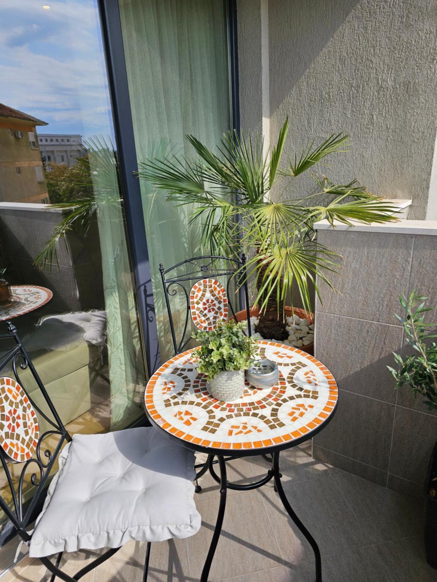 Vazov Apartment Kazanlŭk Extérieur photo